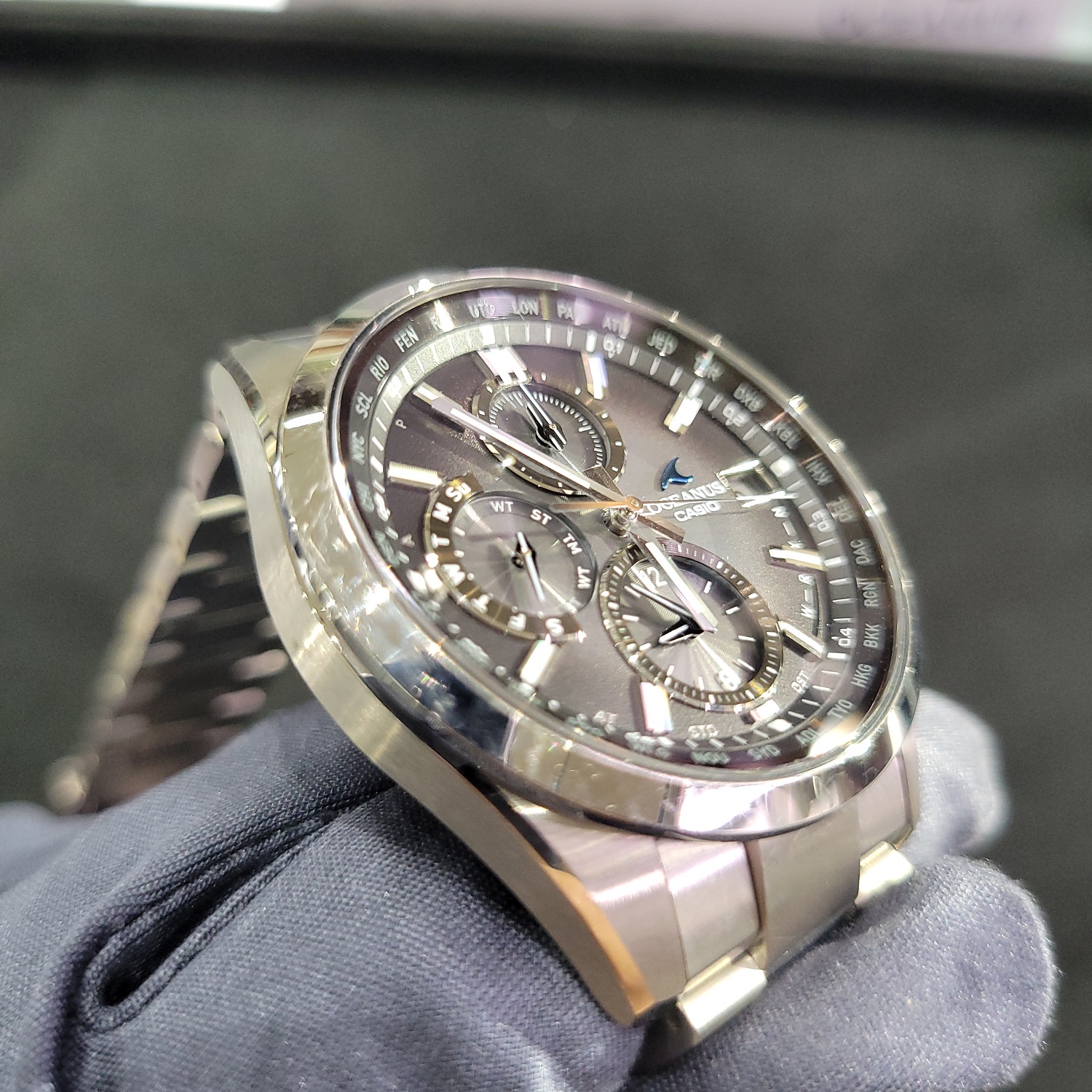OCW-T2600RA-8AJF